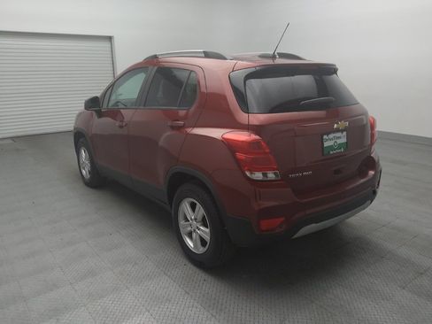 Used 2021 Chevrolet Trax LT AWD/4WD image 5
