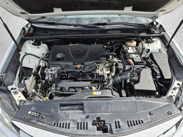 Used 2018 Toyota Camry XLE FWD image 21