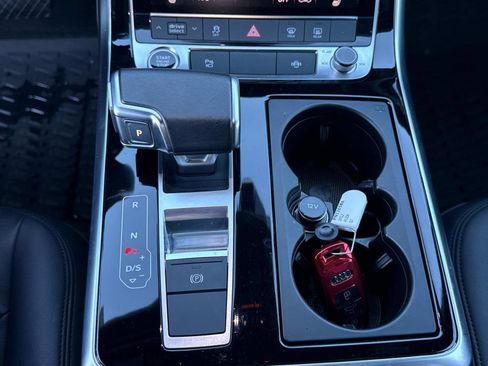 Used 2022 Audi Q7 3.0T Premium Plus w/ Premium Plus Package image 24