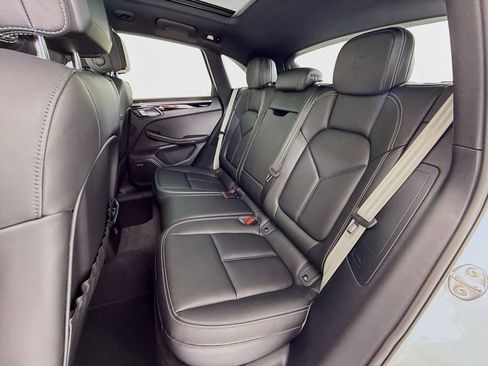 New 2026 Porsche Macan Turbo image 25