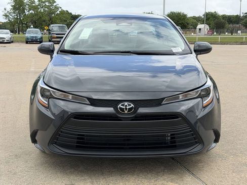Certified 2026 Toyota Corolla LE FWD image 3