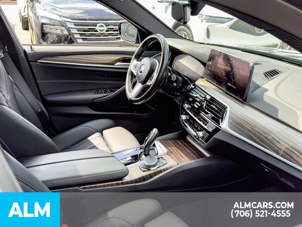 Used 2023 BMW 540i w/ M Sport Package RWD image 11