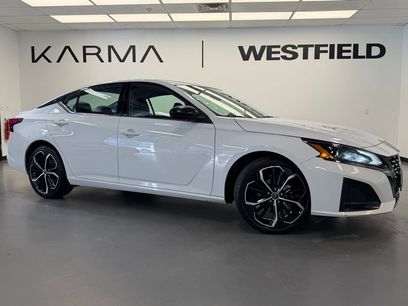 Used 2024 Nissan Altima 2.5 SR