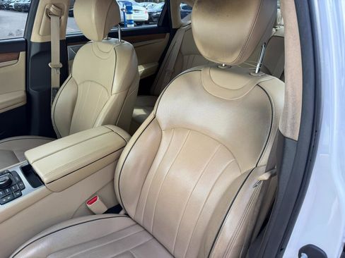 Used 2019 Genesis G80 5.0 Ultimate AWD/4WD image 23