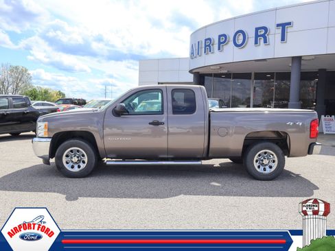 Used 2012 Chevrolet Silverado 1500 W/T w/ LS Package image 2
