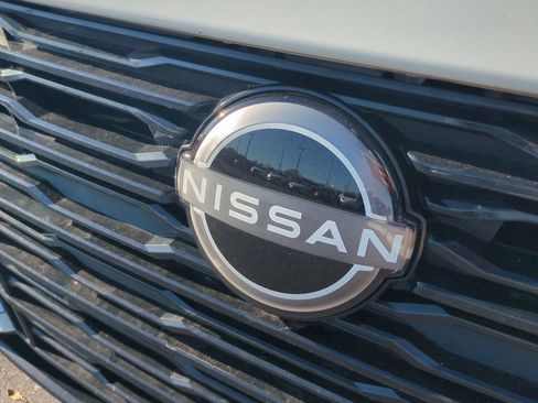 Used 2025 Nissan Altima 2.5 SV image 13