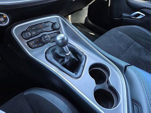 Used 2022 Dodge Challenger R/T Scat Pack w/ Dynamics Package image 25