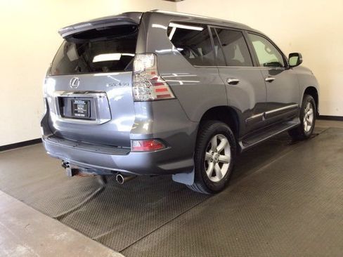 Used 2015 Lexus GX 460 w/ Navigation Package AWD/4WD image 4