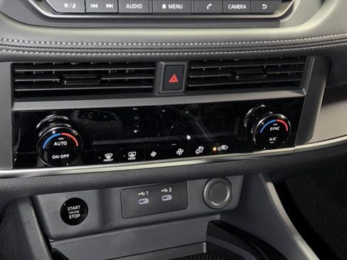 New 2026 Nissan Rogue SV AWD/4WD image 20