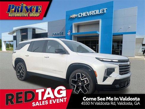 New 2026 Chevrolet Traverse High Country w/ LPO, Floor Liner Package image 1