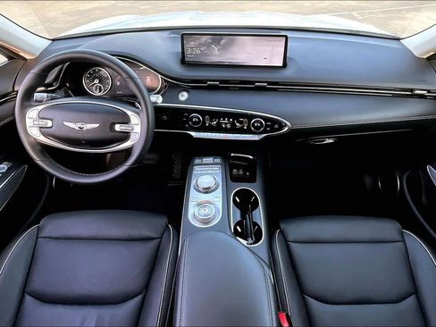 Used 2025 Genesis GV70 2.5T w/ Advanced Package image 15