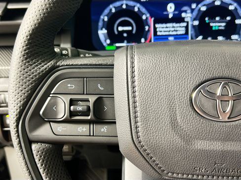 New 2026 Toyota Tacoma TRD Pro AWD/4WD image 18