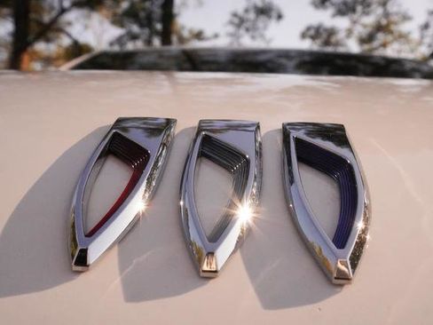 Used 2025 Buick Enclave Preferred image 45