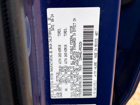 Used 2024 Toyota Tacoma TRD Sport image 24