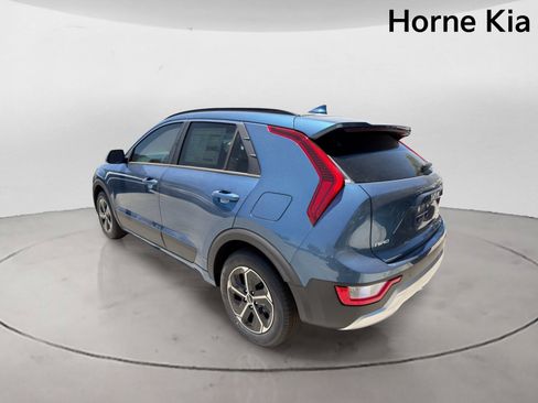 New 2026 Kia Niro EX FWD image 5