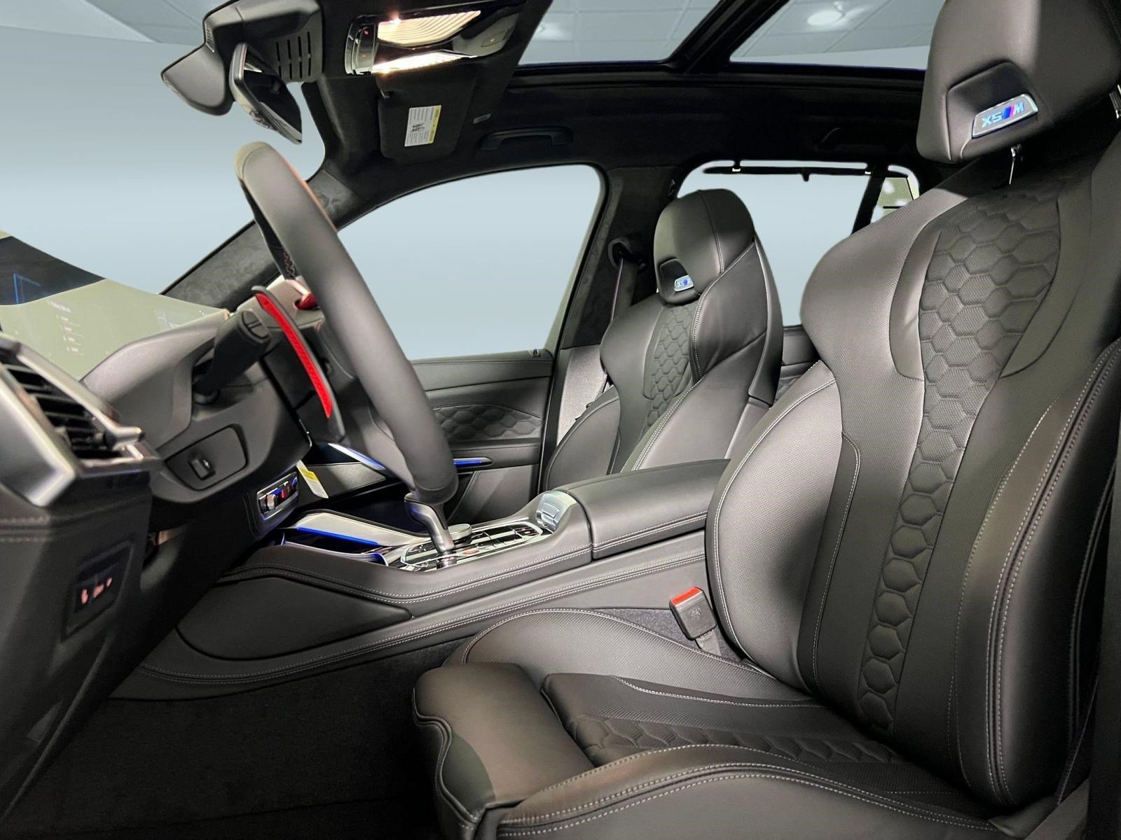 New 2026 BMW X5 M Competition w/ Executive Package AWD/4WD image 4
