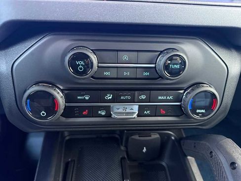 New 2025 Ford Bronco Big Bend w/ Black Diamond Package image 16