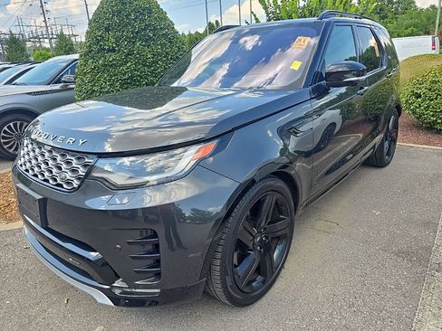 Used 2023 Land Rover Discovery Metropolitan Edition AWD/4WD image 4