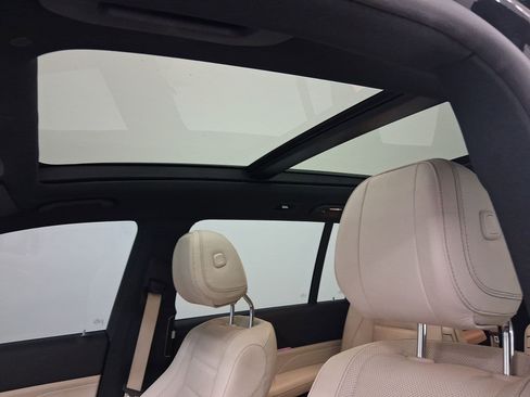 Used 2023 Mercedes-Benz GLS 450 4MATIC image 14