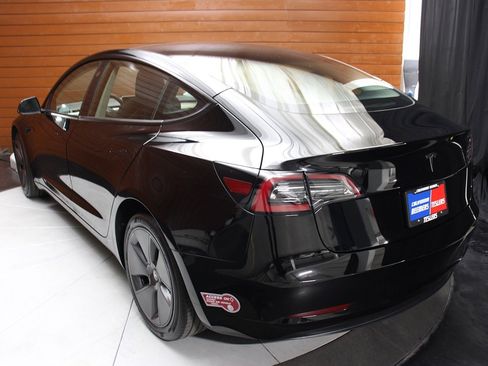 Used 2023 Tesla Model 3 Standard Range RWD image 14