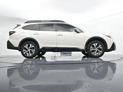 Used 2022 Subaru Outback Limited w/ Popular Package #2 AWD/4WD image 36