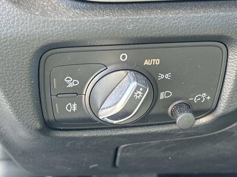 Used 2018 Audi A3 2.0T Premium image 27