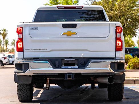 Used 2023 Chevrolet Silverado 2500 W/T w/ WT Convenience Package AWD/4WD image 5
