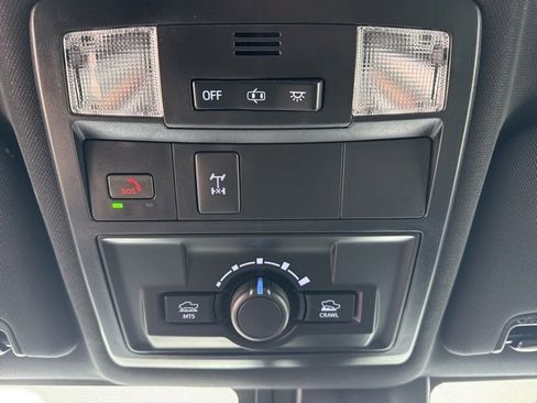 Used 2023 Toyota Tacoma TRD Off-Road image 27