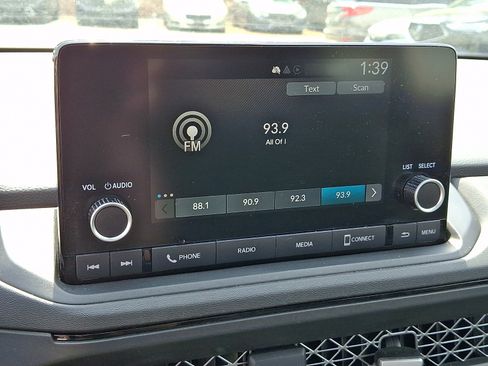 Used 2023 Honda Accord EX image 17