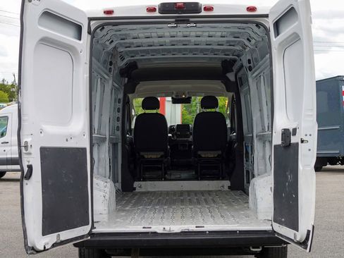 Used 2023 RAM ProMaster 2500 FWD image 16