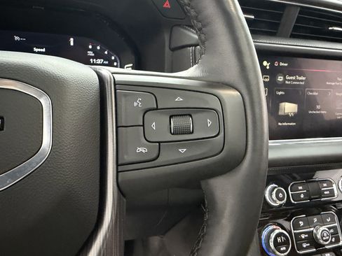 Used 2023 GMC Yukon XL Denali Ultimate w/ LPO, Floor Liner Package image 20