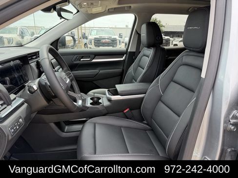 New 2026 GMC Terrain Denali w/ LPO, Floor Liner Package AWD/4WD image 23
