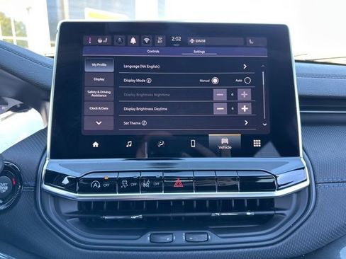 New 2026 Jeep Compass Latitude image 33