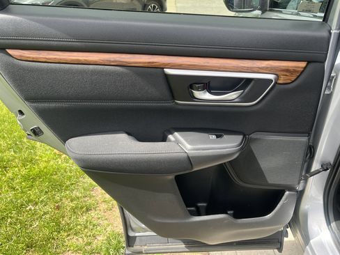 Used 2017 Honda CR-V EX image 28