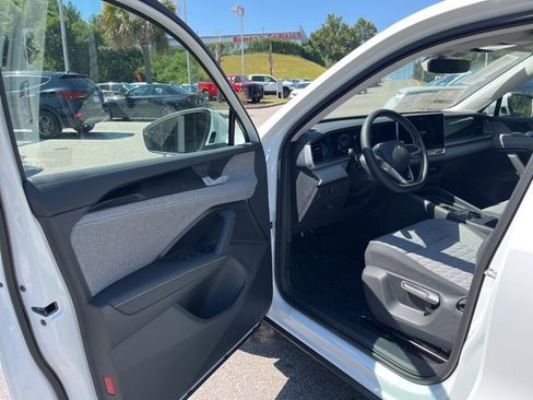 New 2025 Volkswagen Tiguan S image 4