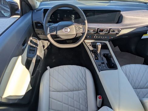 New 2026 Nissan Sentra SL w/ Floor Mat Package FWD image 12