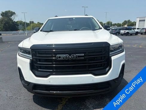 Used 2023 GMC Acadia SLE w/ Driver Convenience Package FWD image 2