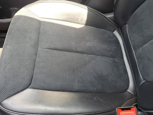 Used 2024 Jeep Grand Cherokee Altitude RWD image 25