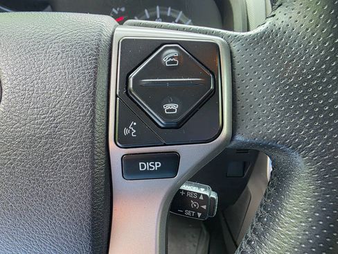 Used 2017 Toyota 4Runner Limited RWD image 21