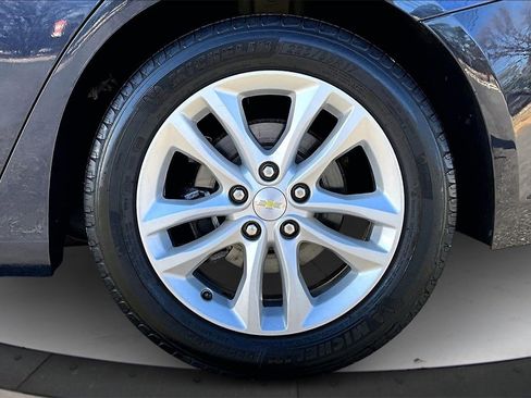 Used 2016 Chevrolet Malibu LT image 33