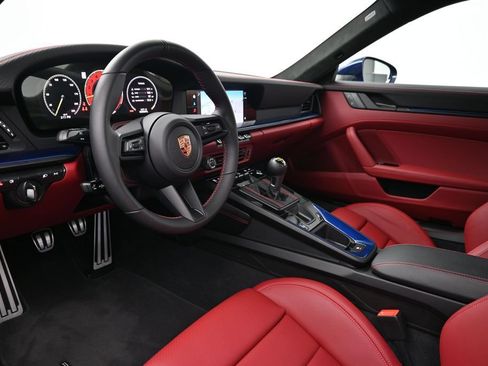 Used 2026 Porsche 911 GT3 RWD image 4