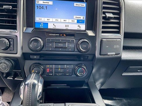 Used 2018 Ford F150 XLT w/ Equipment Group 302A Luxury image 16