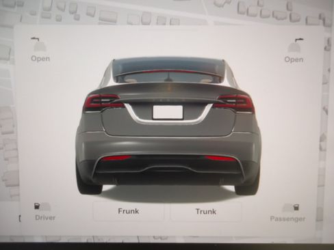 Used 2023 Tesla Model X AWD/4WD image 18