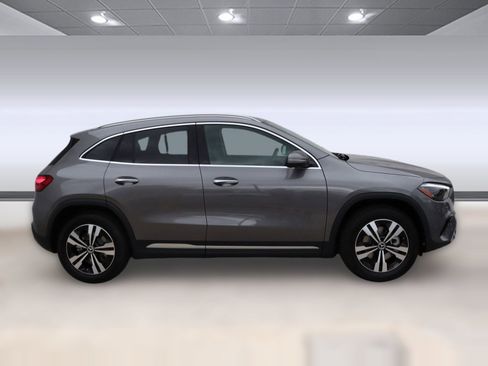 New 2025 Mercedes-Benz GLA 250 image 6
