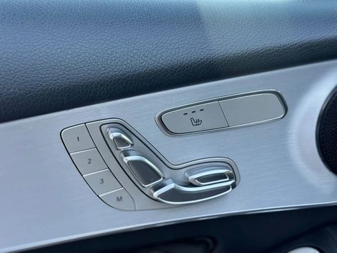 Used 2019 Mercedes-Benz GLC 300 GLC 300 Sport Utility 4D w/ Premium Package image 23