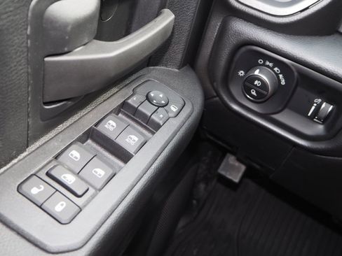 Used 2025 RAM 2500 Tradesman image 24