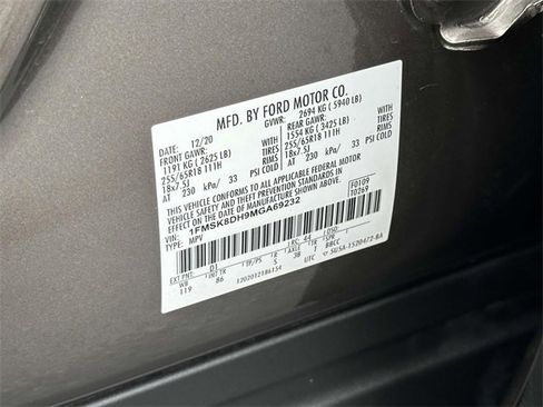 Used 2021 Ford Explorer XLT image 29