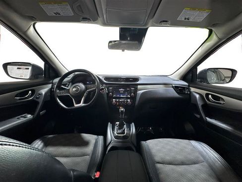 Used 2020 Nissan Rogue Sport SV w/ Technology Package AWD/4WD image 14