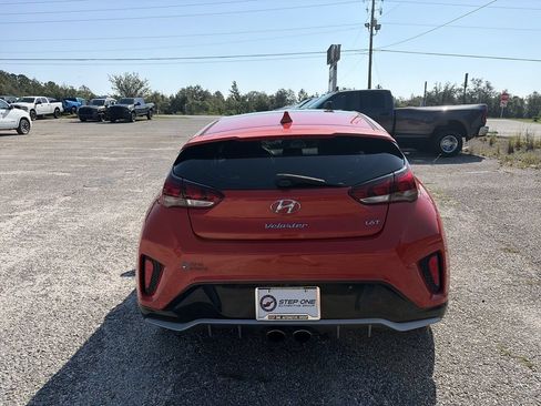 Used 2020 Hyundai Veloster Turbo FWD image 5