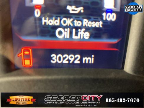 Used 2024 RAM 2500 Big Horn w/ Sport Appearance Package image 19